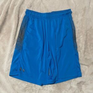 UNDER ARMOR MENS SHORTS